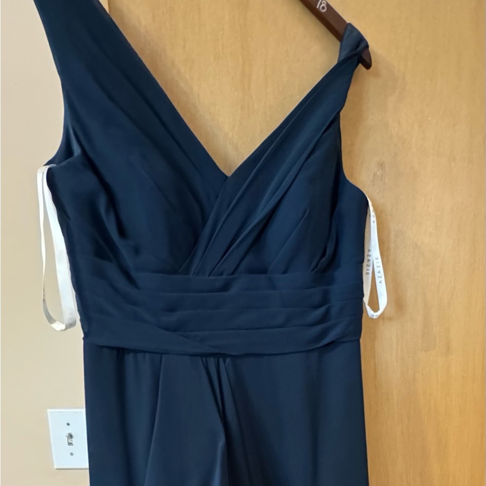 Bridesmaid dress. Only worn once. Good condition